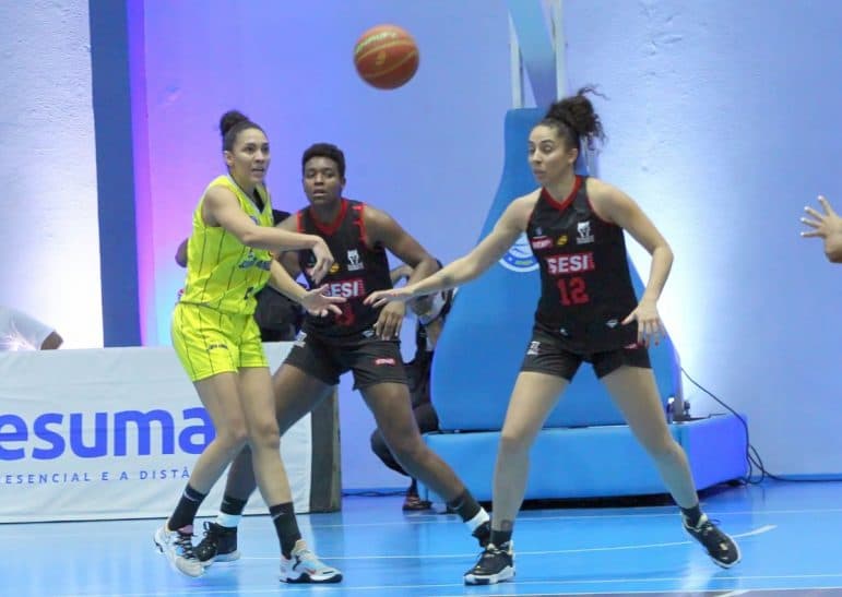 Araraquara surpreende Santo André e leva decisão do Paulista Feminino para o terceiro jogo