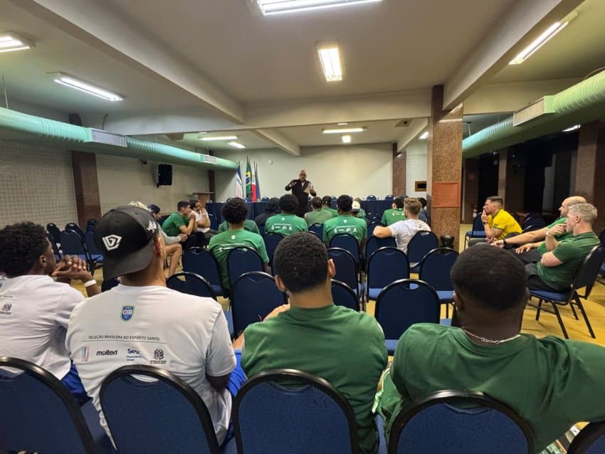 Brasil se apresenta em Guarapari-ES para treinos visando AmeriCup