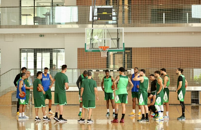 Brasil realiza primeiro treino em Zagreb antes de amistosos visando Pré-Olímpico