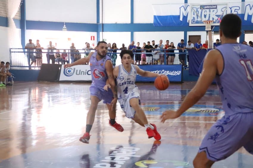 Cruzeiro vence a LSB e embala no Brasileirão de basquete