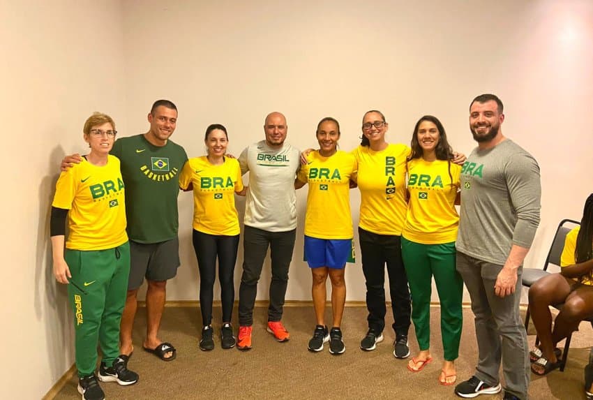 Seleção feminina sub-18 realiza trabalho mental com Ricardo Borin