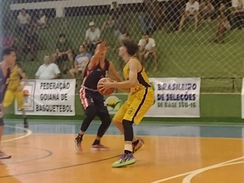 Distrito Federal e Goiás avançam na etapa centro-oeste do Brasileiro de Seleções Estaduais sub-16
