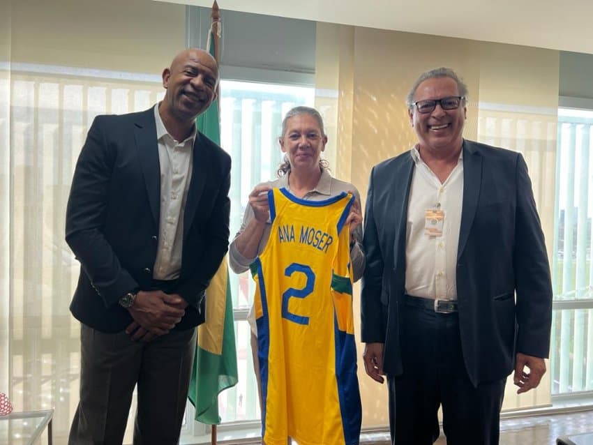 Presidente da CBB se reúne em Brasília com Ana Moser, Ministra do Esporte