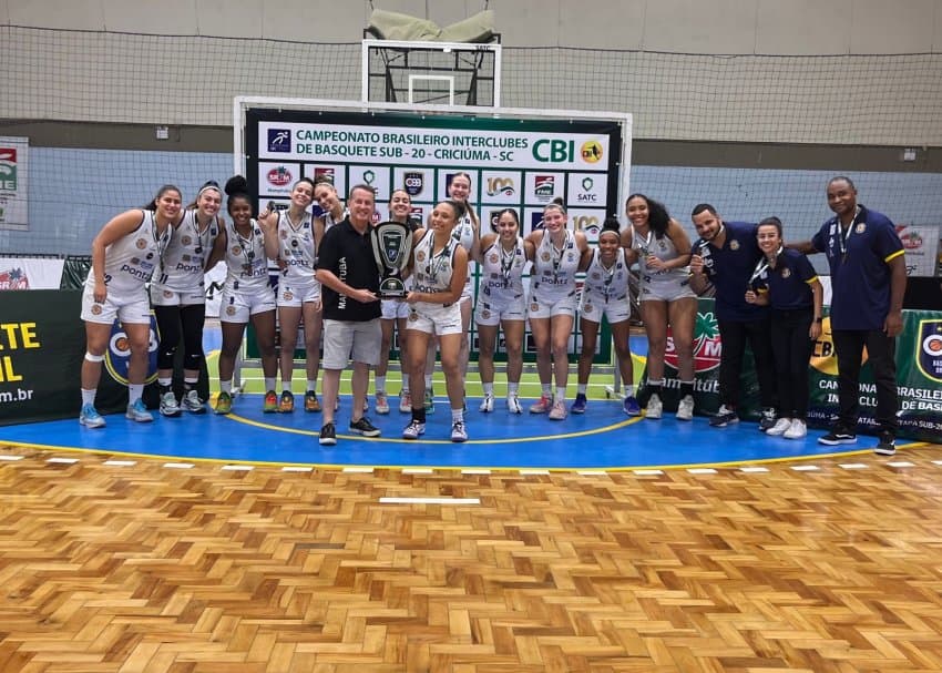 São José Desportivo é campeã do CBI Sub-20 feminino em SC