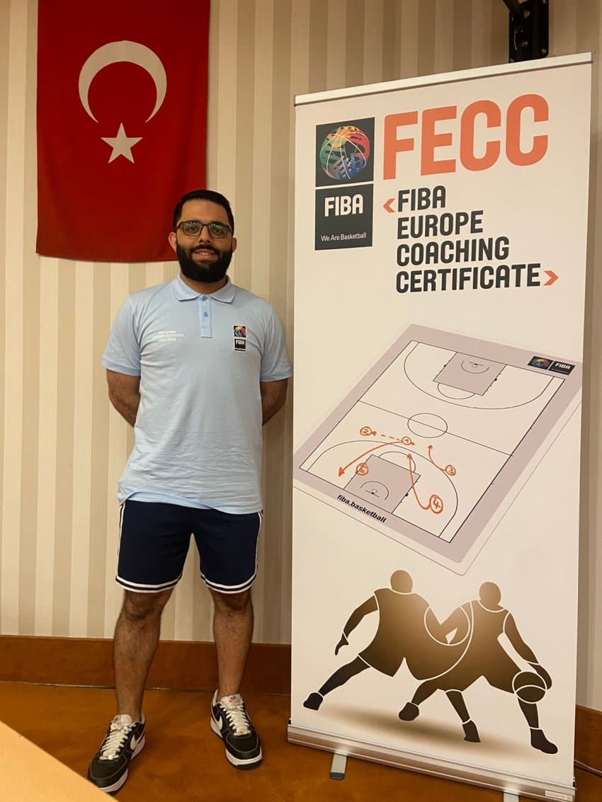 Técnico da Seleção sub-18 e auxiliar da principal, Galvani faz intercâmbio na Europa
