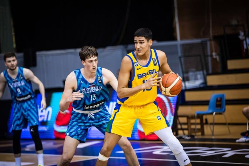 Brasil é derrotado pela Eslovênia pela Copa do Mundo Sub-19 masculina