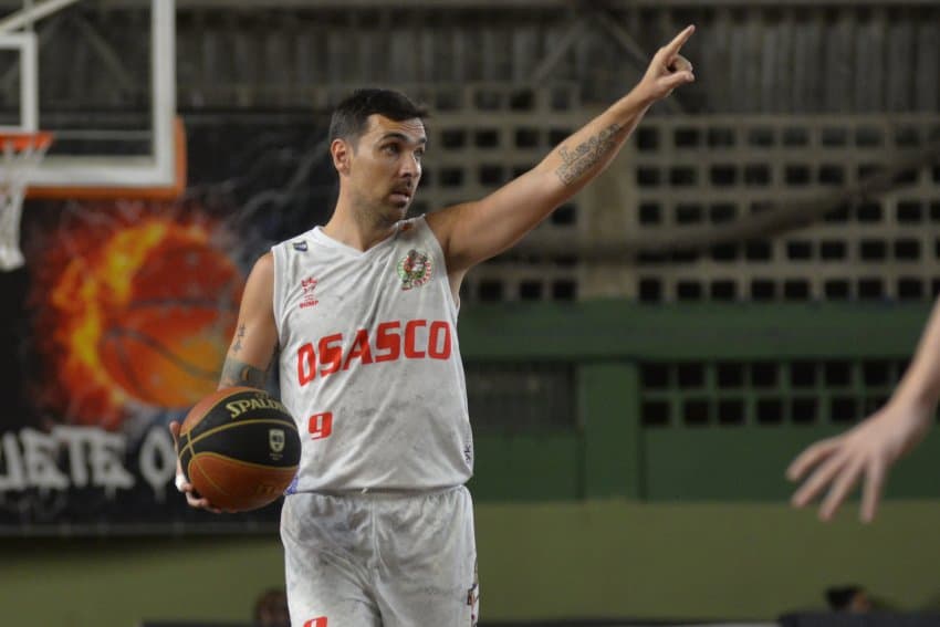 Basket Osasco renova com armador Paulinho Boracini