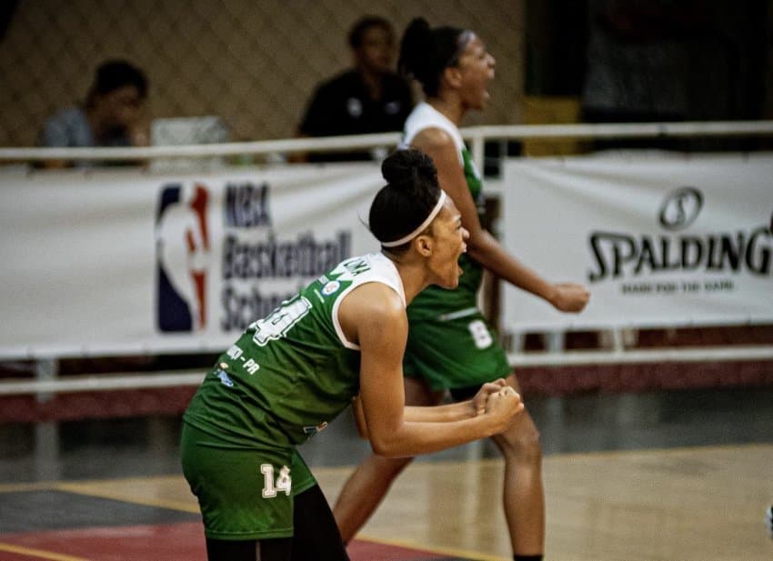 Foz se isola na liderança do Brasileiro Feminino sub-23 com a quarta vitória em Recife
