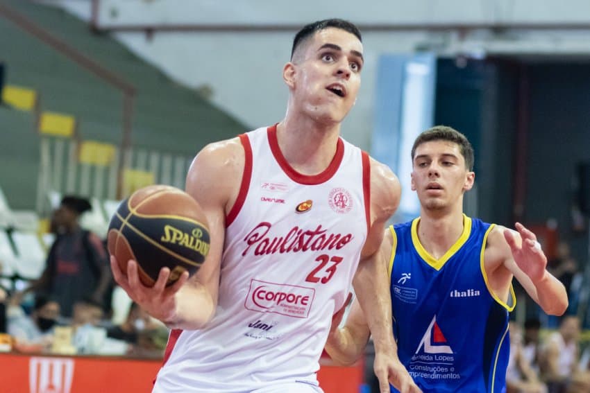 Brasileiro sub-19 masculino esquenta com primeiros garantidos nas quartas de final