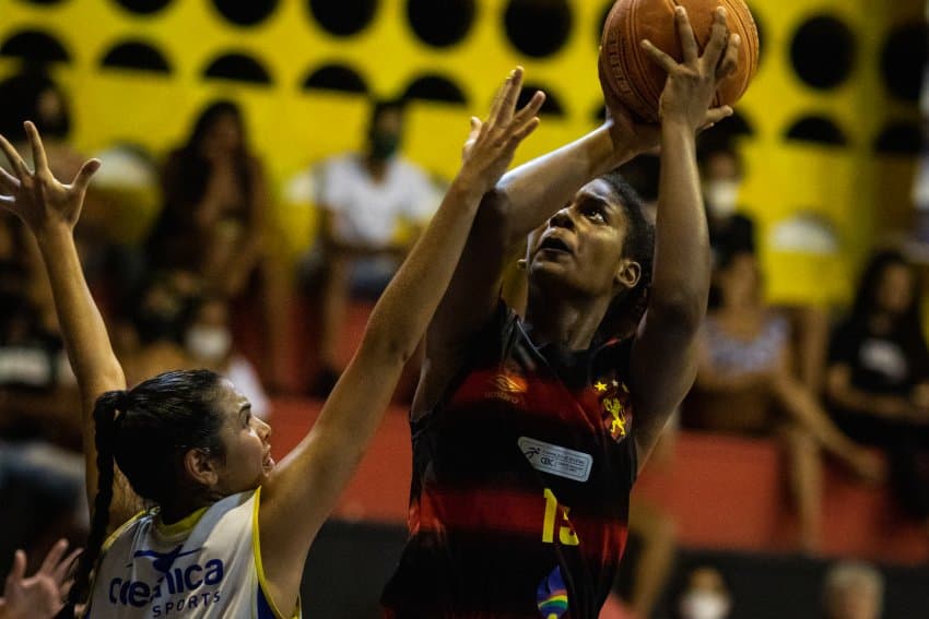 Sport vence mais uma no Brasileirão feminino e garante primeiro lugar da Conferência Heleninha; confira jogos