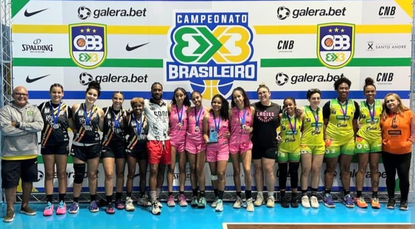 AEEA Ladies, no feminino e SPDC, no masculino, são campeões da etapa Extra São Paulo do CBB 3x3 sub-123