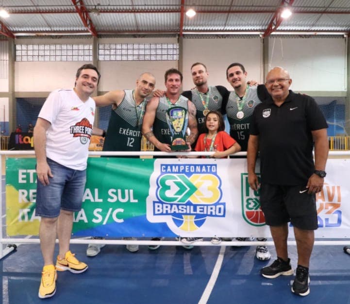AJAB, no feminino e Exército 3x3, no masculino, são os campeões da categoria adulta na etapa Sul do CBB 3x3