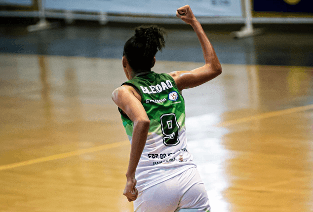 Foz Basquete derruba o São José dos Pinhais e fica como único invicto no Brasileiro Feminino sub-23