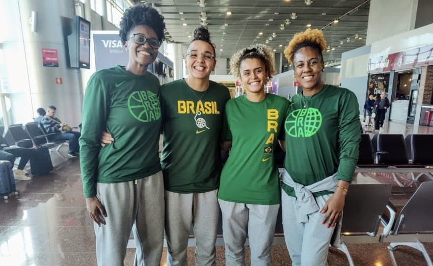 Seleção Brasileira feminina de 3x3 viaja para Copa do Mundo