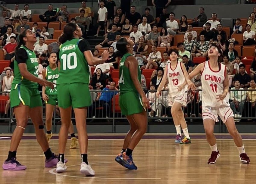 Brasil Sub-18 feminino é superado pela China na estreia do Torneio Amistoso de Sanya