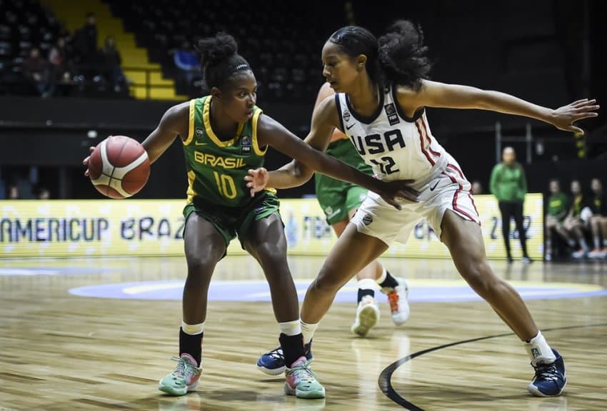 Brasil é superado pelos EUA e disputa medalha de bronze na AmeriCup 18 feminina