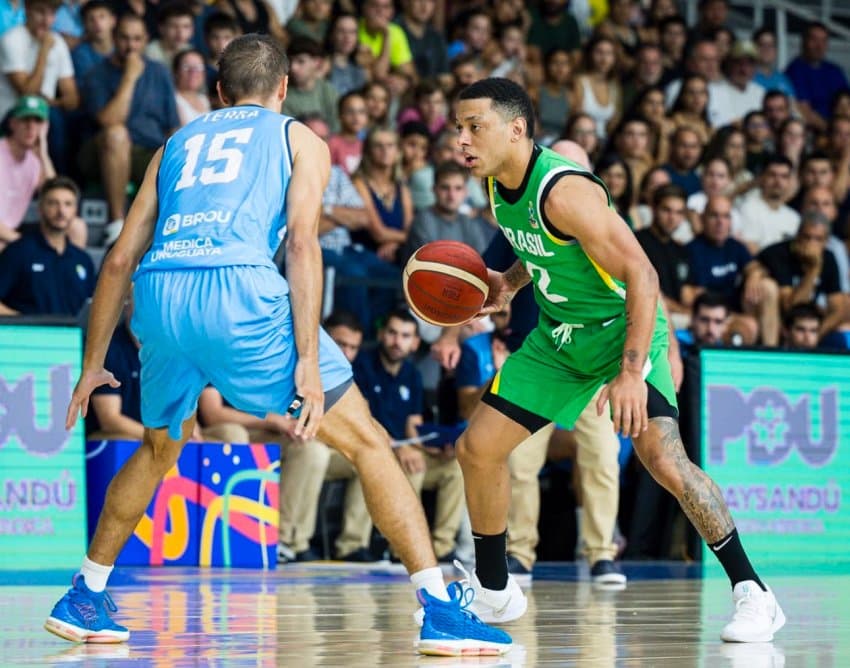 Classificado, Brasil vence o Uruguai e mantém 100% nas Eliminatórias da Americup