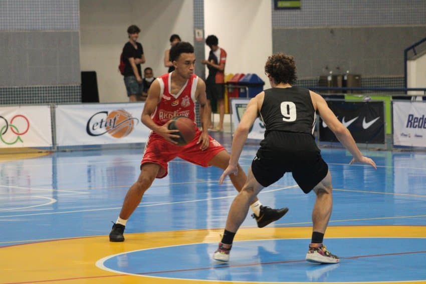 CBB convida para Camp sub-17 masculino na SportVille, em Barueri