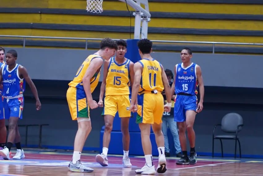 Brasil vence bem a Venezuela pelo Sul-Americano Sub-15 masculino