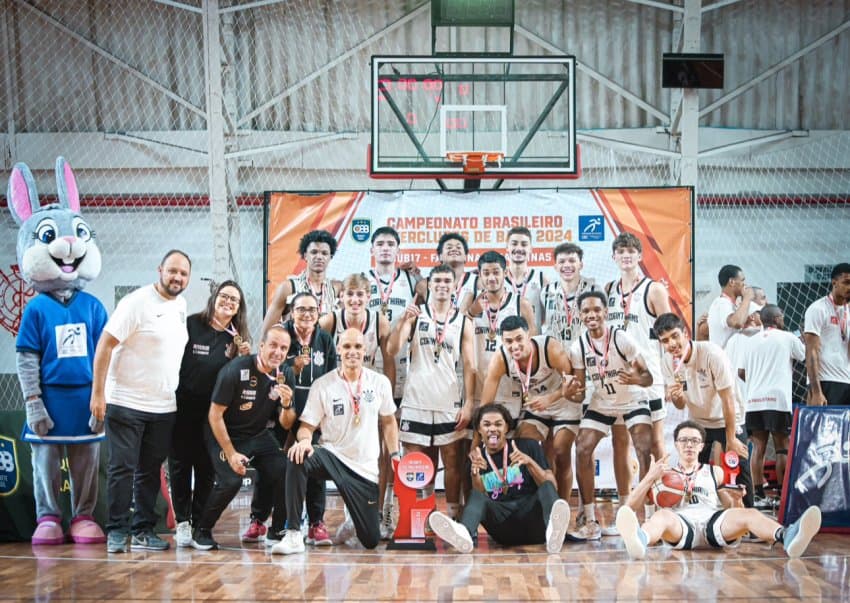 Corinthians derruba o Pinheiros e vence o Brasileiro Sub-17 masculino