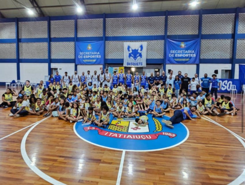 Cruzeiro realiza o primeiro treino do ano em Itatiaiuçu