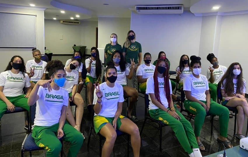 Protocolos e cuidado: Acampamento feminino preza pela saúde das meninas