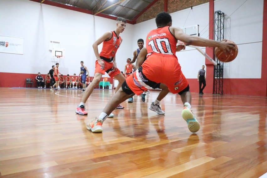 Basquete Joinville é campeão Catarinense Sub-19 Masculino 2022