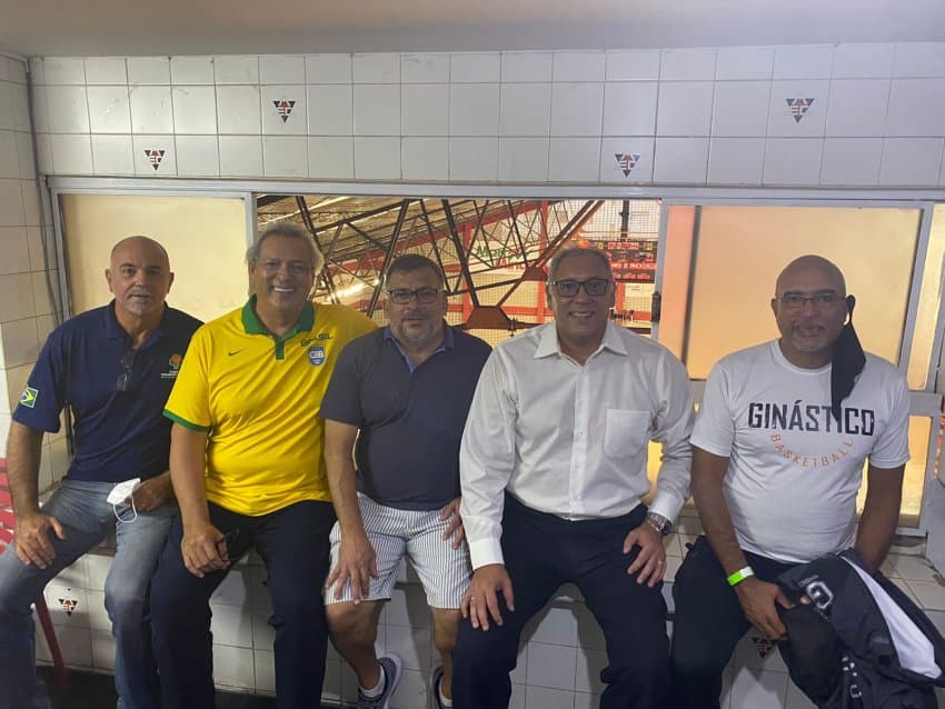 Fase Final do Brasileiro Interclubes sub-16 recebe presidente e vice da CBB; confira resultados da rodada