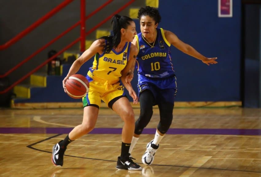 Brasil vence a Colômbia na estreia do Sul-Americano feminino