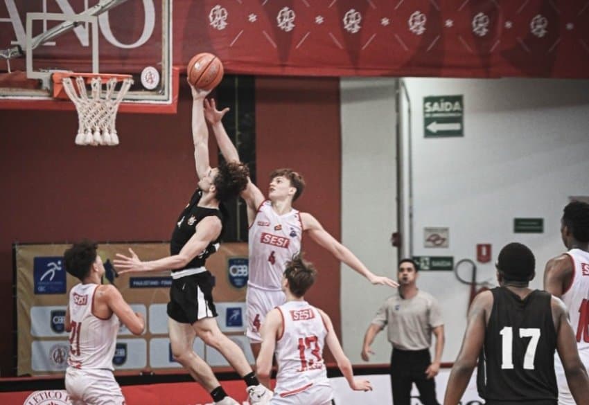 Pinheiros x Minas fazem a grande final do CBI sub-17 masculino em SP