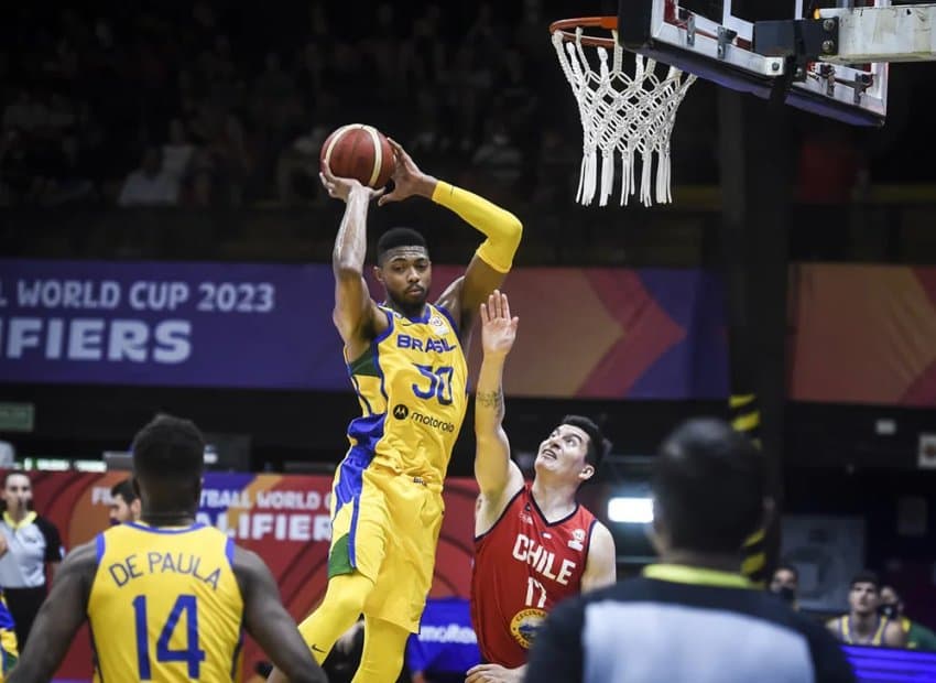 Bruno Caboclo fecha com o Ratiopharm Ulm, da Alemanha