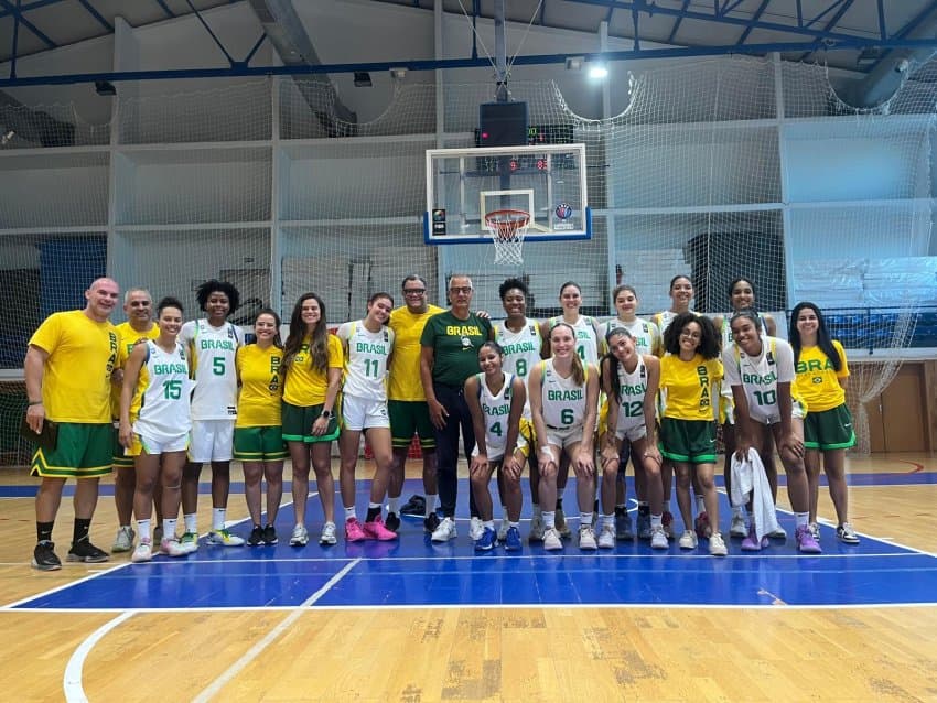 Seleção feminina finaliza preparação para Copa do Mundo Sub-19 com amistosos na Europa
