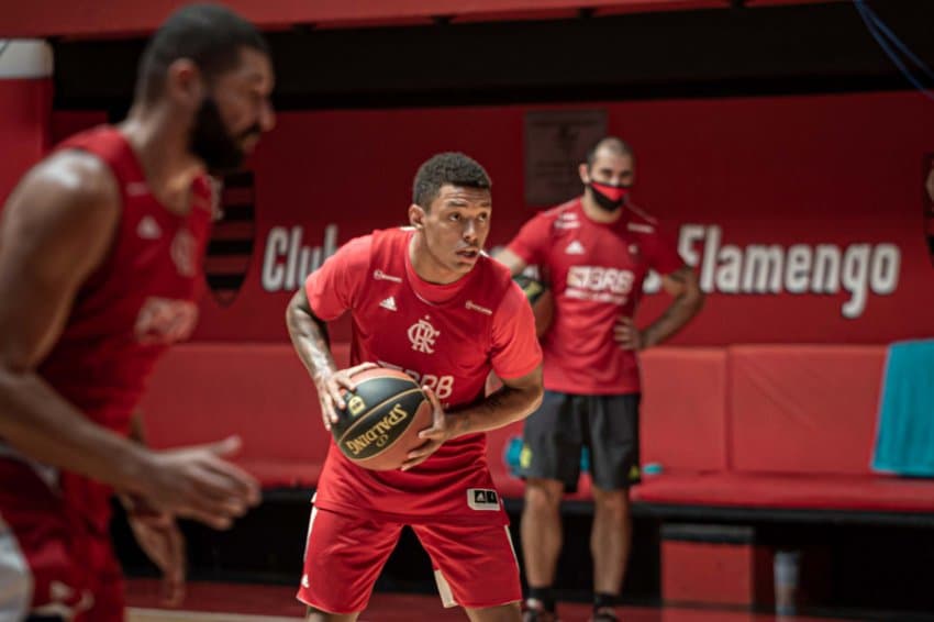 Flamengo embarca para o Uruguai para decisão da Champions League