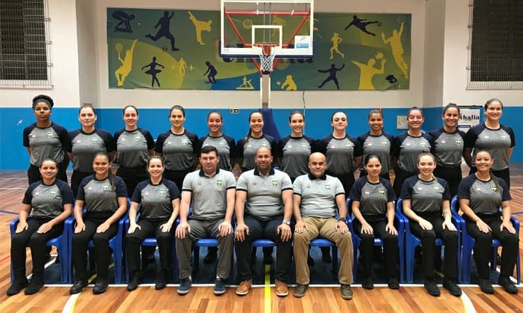 Pela primeira vez no Brasil, equipe de arbitragem formada somente por mulheres comanda uma competição