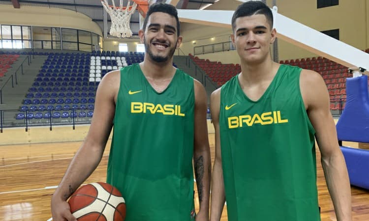 Na seleção adulta aos 17, Gui e Márcio colhem frutos do "FIBA Youth Development"