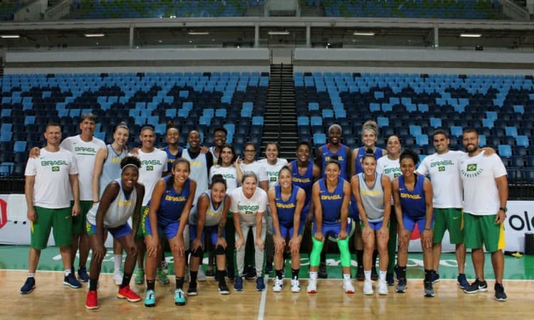 Seleção feminina fará treino aberto ao público na Arena Carioca 1