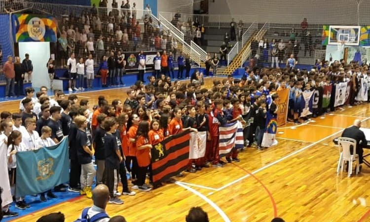 CBB encerra temporada com o CBI sub-12 no Clube Duque de Caxias-PR