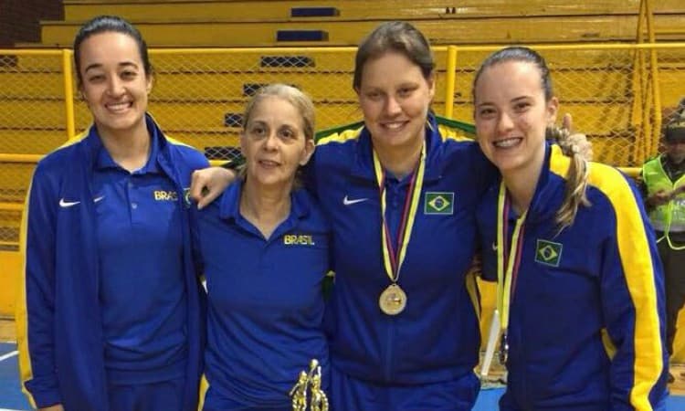 Vânia Paulette anuncia convocadas visando o Sul-americano Sub-15 Feminino