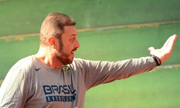Seleção Brasileira Feminina inicia treinamento para o Sul-Americano nesta sexta 