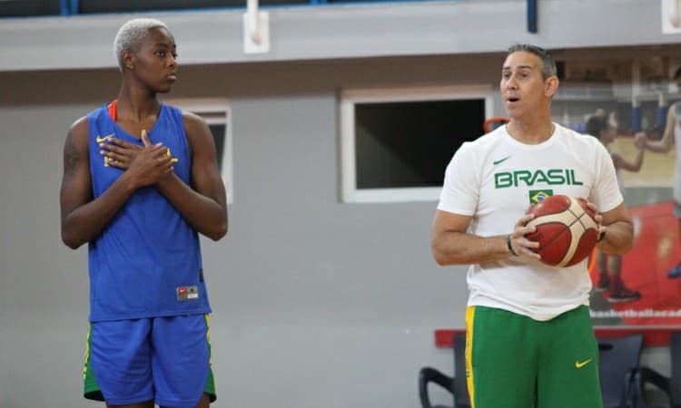 José Neto destaca a importância dos treinos na Sérvia: "Muito produtivo"