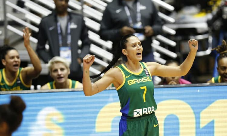 Confiante com a Seleção, Patty vê Brasil no caminho certo: "Podemos chegar muito longe"