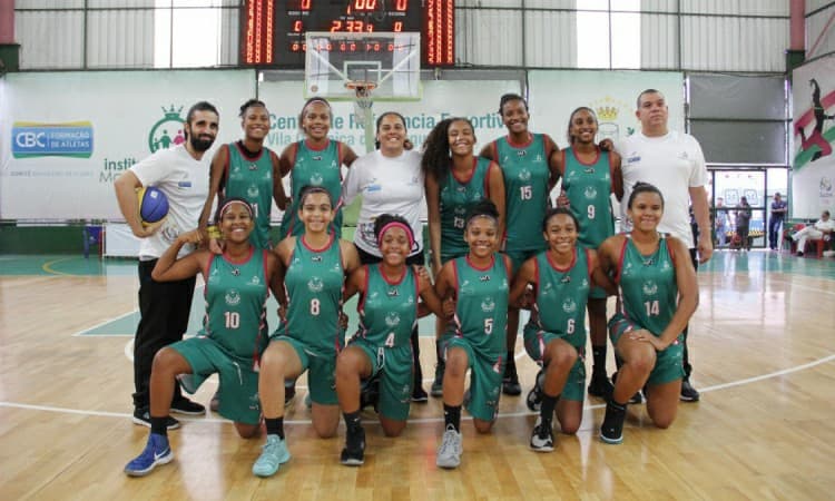 Instituto Mangueira do Futuro, do Rio de Janeiro, é celeiro de atletas para Seleção Brasileira
