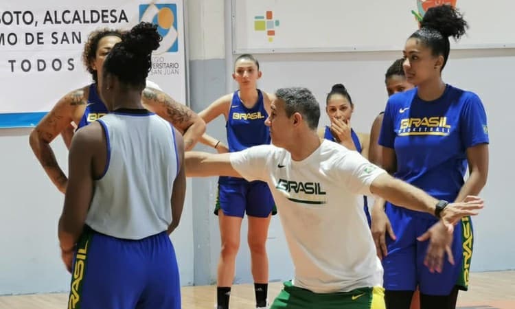 Brasil enfrenta o Paraguai na sequência da primeira fase da Copa América
