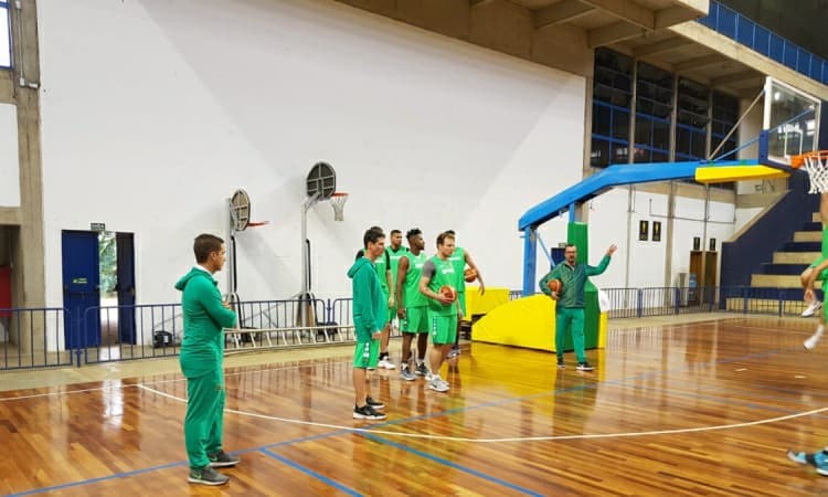 Seleção Brasileira Masculina inicia treinamentos em “Casa” visando classificatórias da Copa do Mundo 