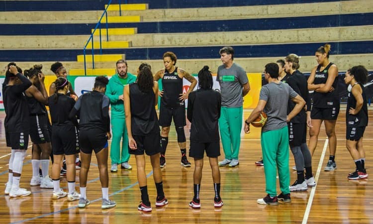 Seleção Feminina conclui primeira semana de treinamentos em Campinas