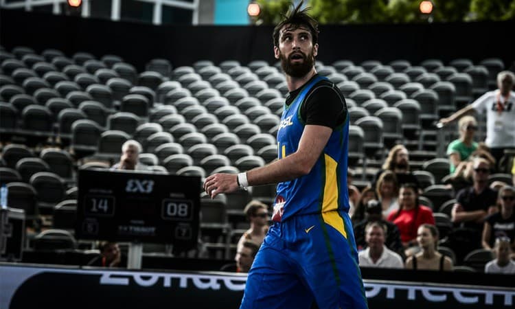 Brasil é superado por Austrália e Japão no primeiro dia da Copa do Mundo de Basquete 3x3