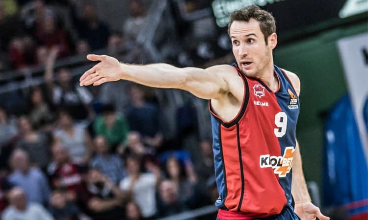 Baskonia, de Huertas, mantém o bom rendimento em casa e vence o Breogán pela Liga ACB