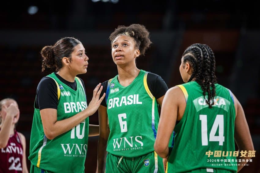 Brasil luta, mas é superado pela China na estreia do Torneio Internacional de Xingtai Sub-18 feminino