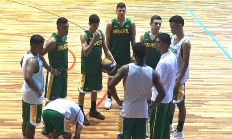 Douglas Lorite avalia primeira fase de treinamento da Seleção Brasileira Masculina 3x3 Sub-18 visando os Jogos Olímpicos da Juventude