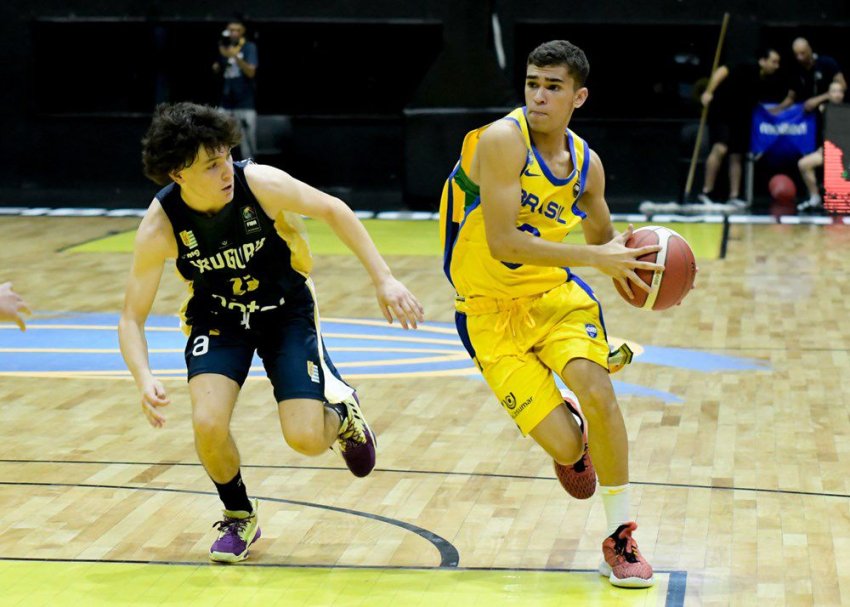 Basquete Brasil - CBB on X: Hoje é dia de Brasa! É dia de estreia na Copa  América sub-16 masculina, diante do Uruguai, direto de Yucatán-MEX! O  torneio vale quatro vagas na